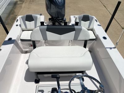 2025 Robalo 206 Cayman DLX - Photo 17
