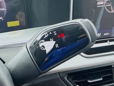 2026 Volkswagen Tiguan — photo 15 view