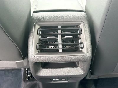 2026 Volkswagen Tiguan — photo 20 view