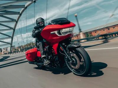 2025 Harley-Davidson CVO Road Glide ST - Photo 12