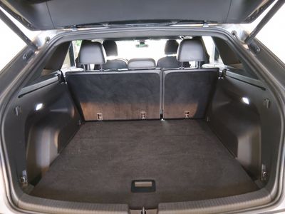 2024 Volkswagen Atlas Cross Sport — photo 11 view