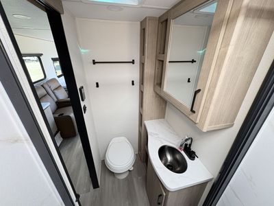 2026 Grand Design IMAGINE AIM - Photo 11