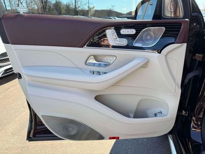 2024 Mercedes-Benz GLS - Photo 18