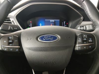 2024 Ford Escape — photo 12 view