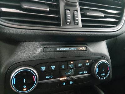 2024 Ford Escape — photo 18 view