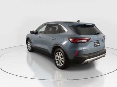 2024 Ford Escape — detail view