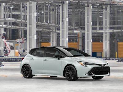 2026 Toyota Corolla Hatchback — photo 16 view