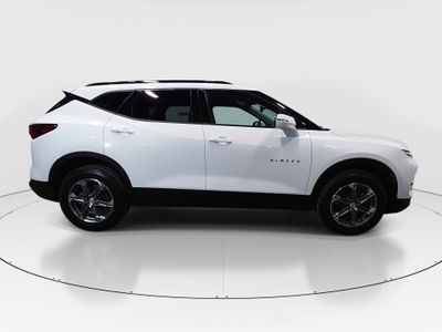 2023 Chevrolet Blazer - Photo 8