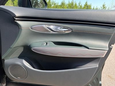 2023 Genesis GV70 — photo 38 view