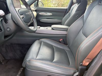 2023 Genesis GV70 — photo 19 view