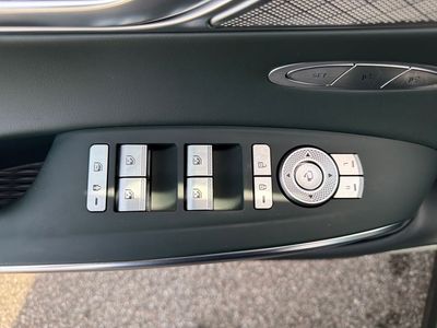 2023 Genesis GV70 — photo 31 view