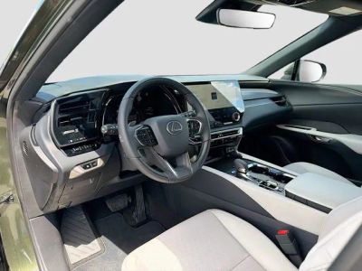 2026 Lexus RX — photo 27 view
