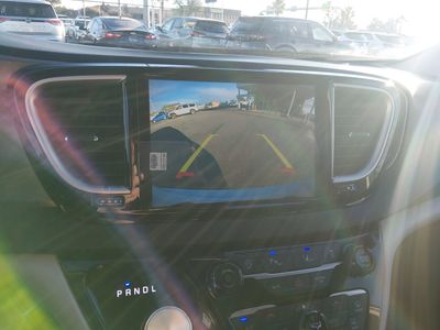 2024 Chrysler Pacifica — photo 16 view