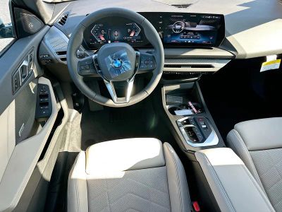 2026 BMW 2 Series — photo 16 view