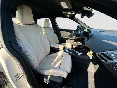 2026 BMW 2 Series — photo 22 view