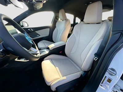 2026 BMW 2 Series — photo 15 view