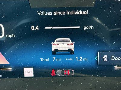 2026 BMW 2 Series — photo 9 view