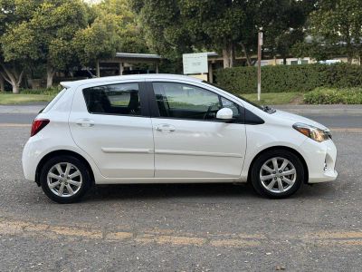 2016 Toyota Yaris — detail view