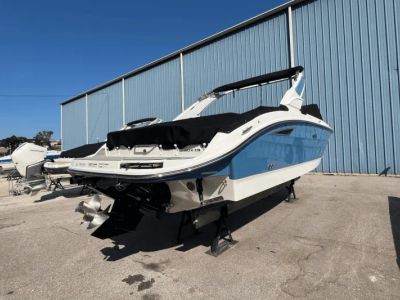 2025 Sea Ray SDX 270 - Photo 6