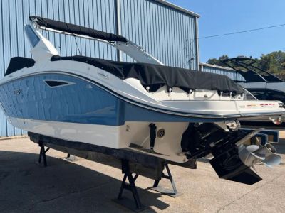 2025 Sea Ray SDX 270 - Photo 3