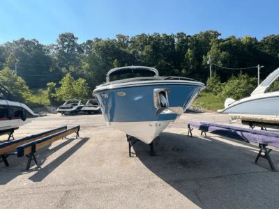 2025 Sea Ray SDX 270 - Photo 8