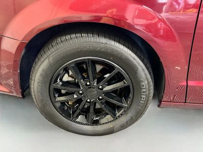 2018 Dodge Grand Caravan — photo 11 view