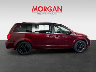 2018 Dodge Grand Caravan — side profile view