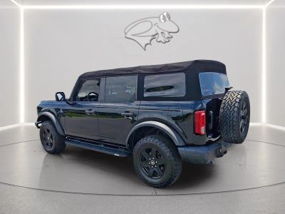 2022 Ford Bronco — interior view
