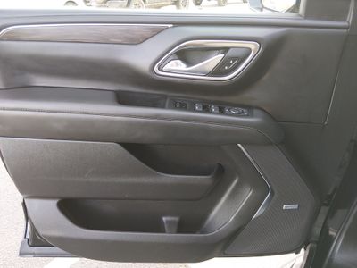 2024 Chevrolet Suburban - Photo 22
