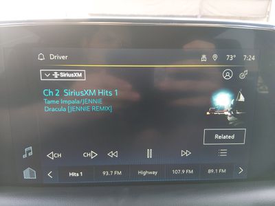 2024 Chevrolet Suburban - Photo 18