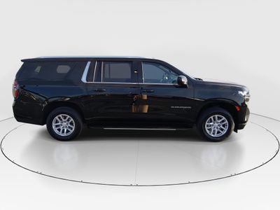 2024 Chevrolet Suburban - Photo 8