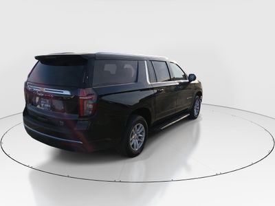 2024 Chevrolet Suburban - Photo 7