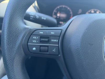 2025 Honda HR-V — photo 16 view