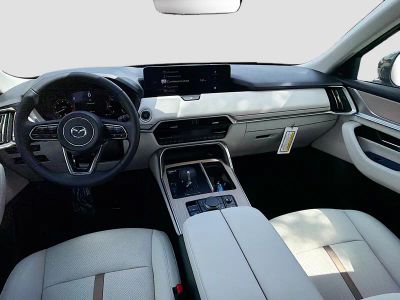 2026 Mazda CX-90 — photo 17 view