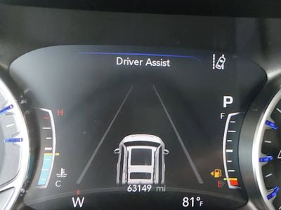 2023 Chrysler Pacifica — photo 14 view