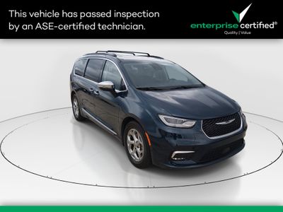 2023 Chrysler Pacifica Limited FWD — front three-quarter view