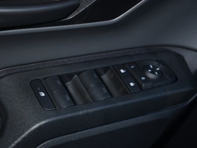2026 Toyota RAV4 - Photo 9