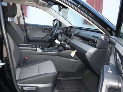 2026 Toyota RAV4 - Photo 14