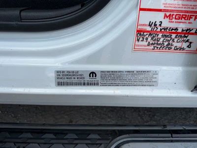 2024 Ram 3500 — photo 17 view