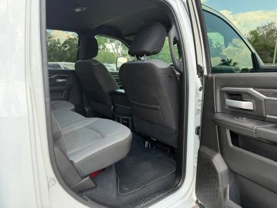 2024 Ram 3500 — photo 33 view