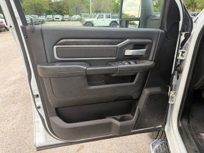 2024 Ram 3500 — photo 16 view