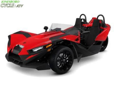 2026 Polaris Slingshot® S Manual — front three-quarter view