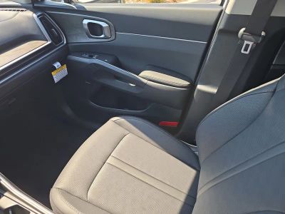 2026 Kia Sorento — photo 16 view