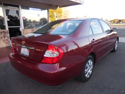 2002 Toyota Camry - Photo 3