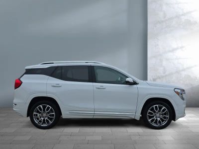 2022 GMC Terrain - Photo 7