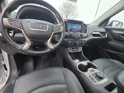 2022 GMC Terrain - Photo 12