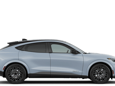 2026 Ford Mustang Mach-E - Photo 24