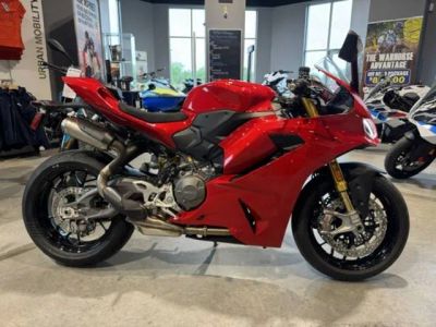 2026 Ducati Panigale V2 S Ducati Red — front three-quarter view
