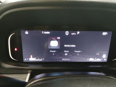 2024 Jeep Wagoneer — photo 14 view