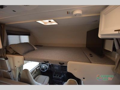 2024 Thor Motor Coach Four Winds — photo 38 view